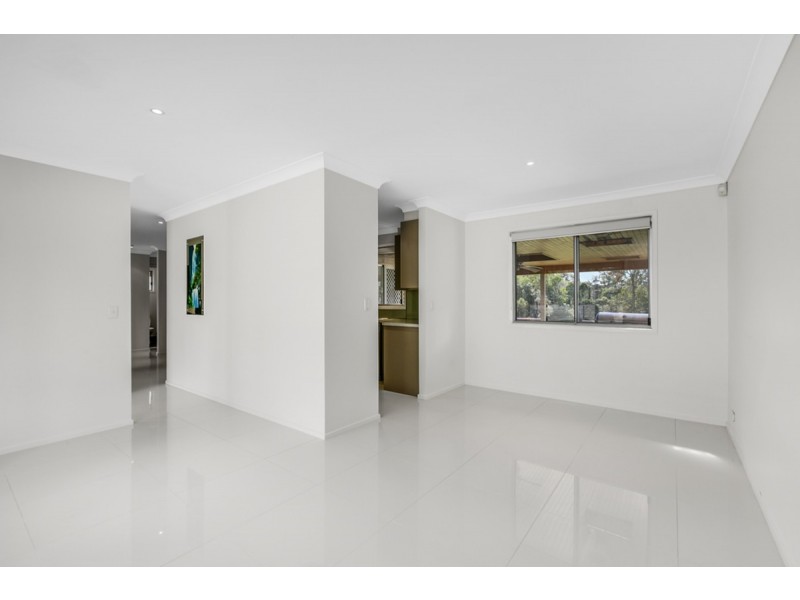 28 Michelmore Road, Carrara QLD 4211