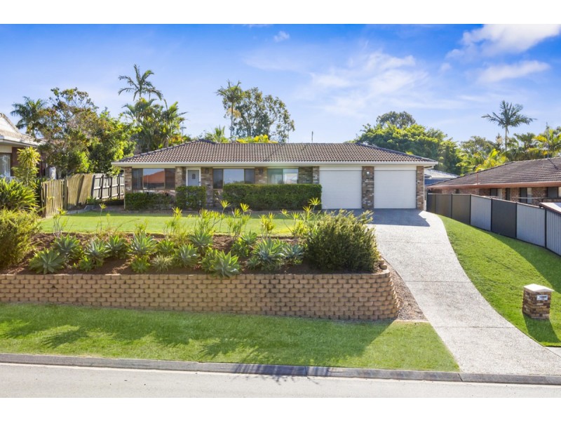 54 Pappas Way, Carrara QLD 4211
