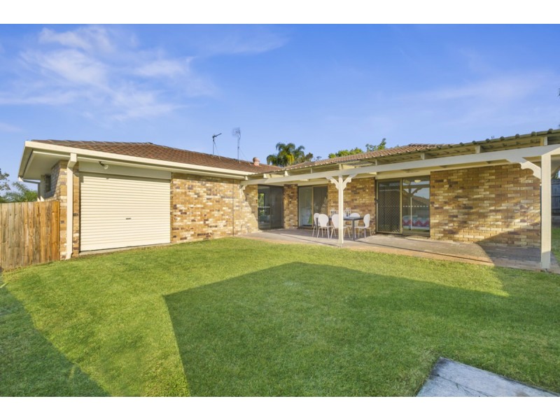 54 Pappas Way, Carrara QLD 4211