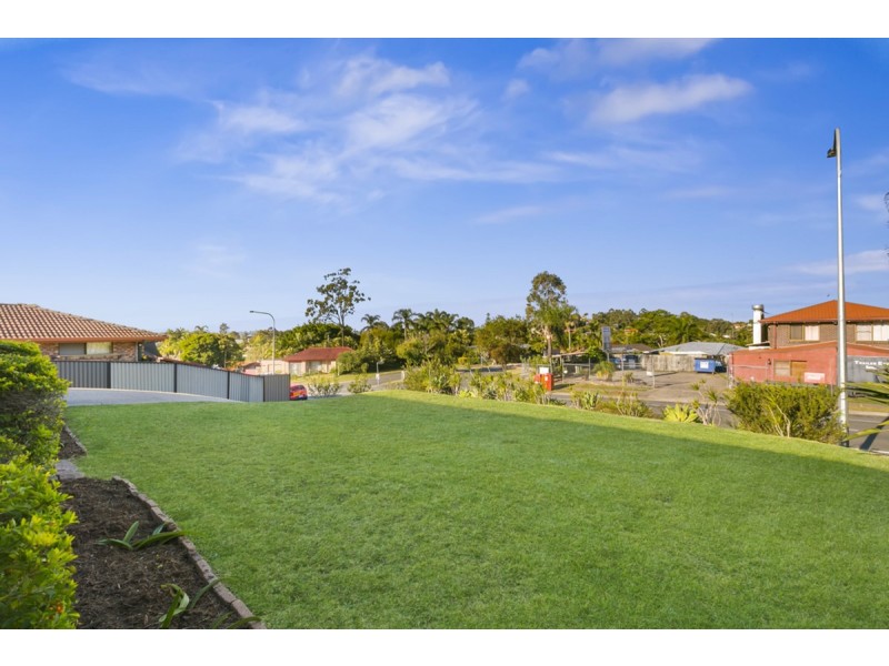 54 Pappas Way, Carrara QLD 4211