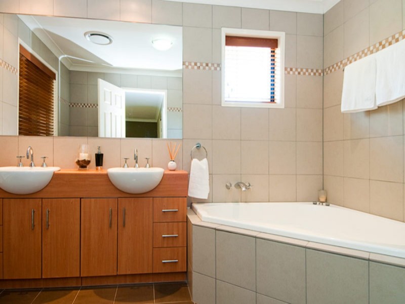 14 Fitzalan Circuit, Arundel QLD 4214