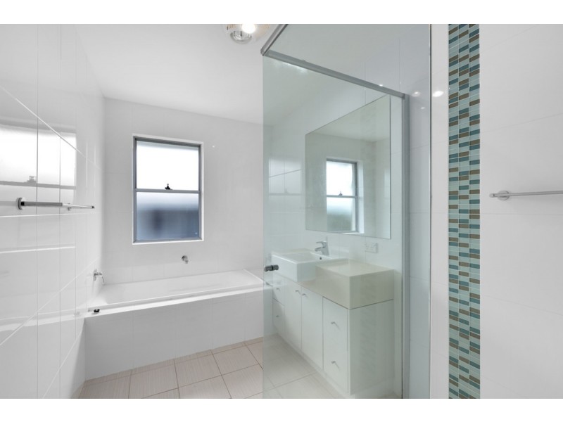 18/1 Boulton Drive, Nerang QLD 4211