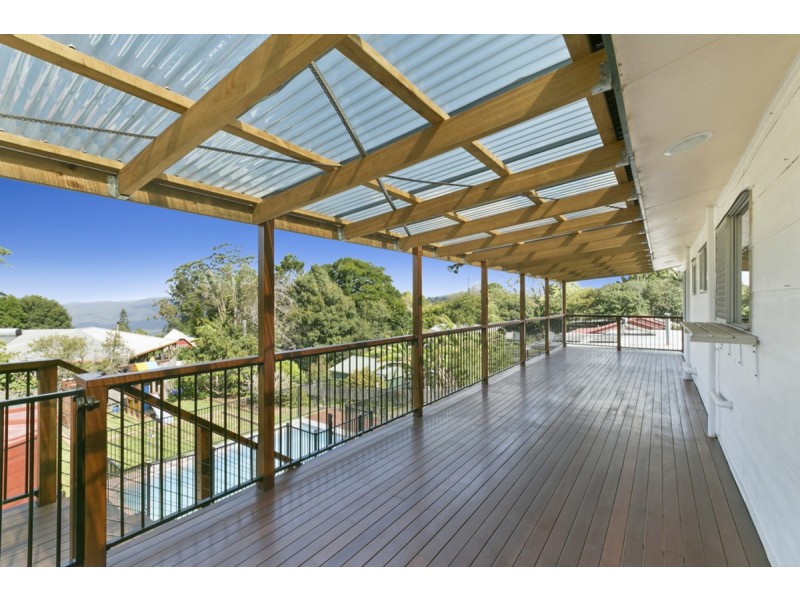 697 Beechmont Road, Lower Beechmont QLD 4211