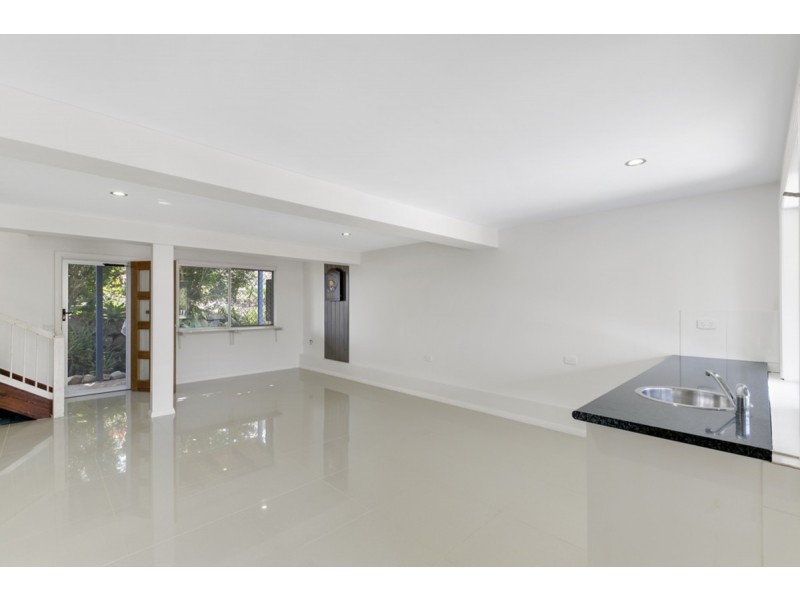 697 Beechmont Road, Lower Beechmont QLD 4211