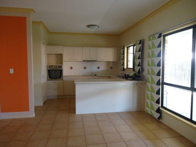 8 Bluetail Crescent, Upper Coomera QLD 4209