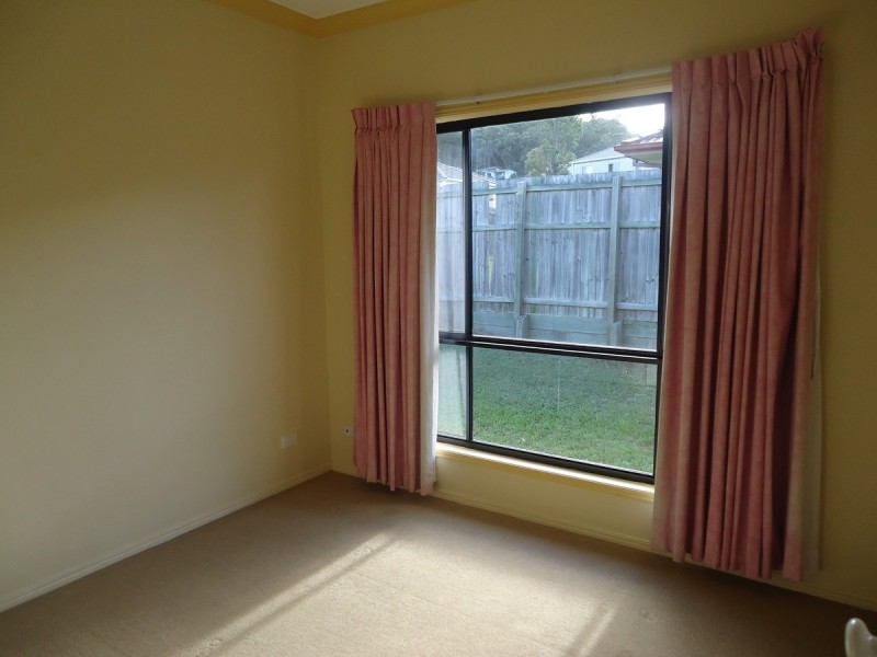 8 Bluetail Crescent, Upper Coomera QLD 4209