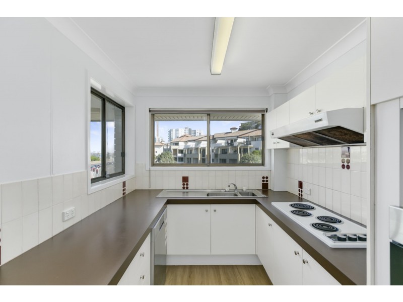 12/5 Brisbane Road, Biggera Waters QLD 4216