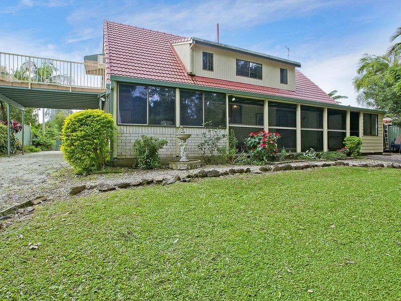 25 Bartlett Avenue, Nerang QLD 4211