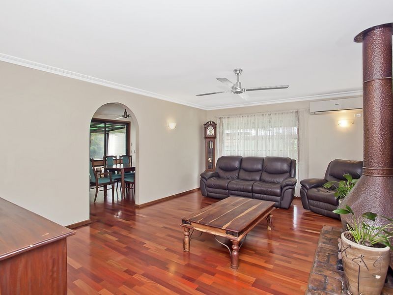 25 Bartlett Avenue, Nerang QLD 4211