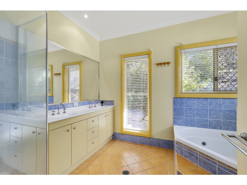 35 Guara Grove, Pimpama QLD 4209