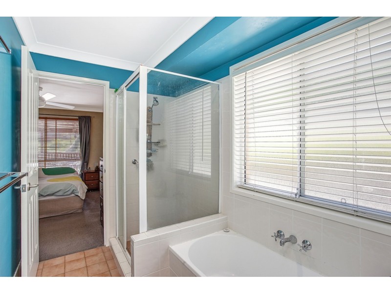 12 Stanhope Court, Worongary QLD 4213