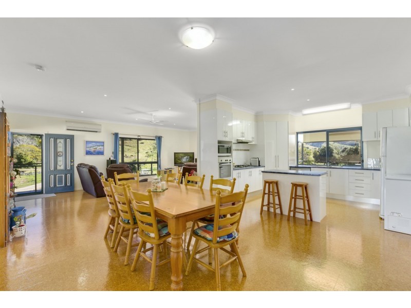 489 Illinbah Road, Canungra QLD 4275