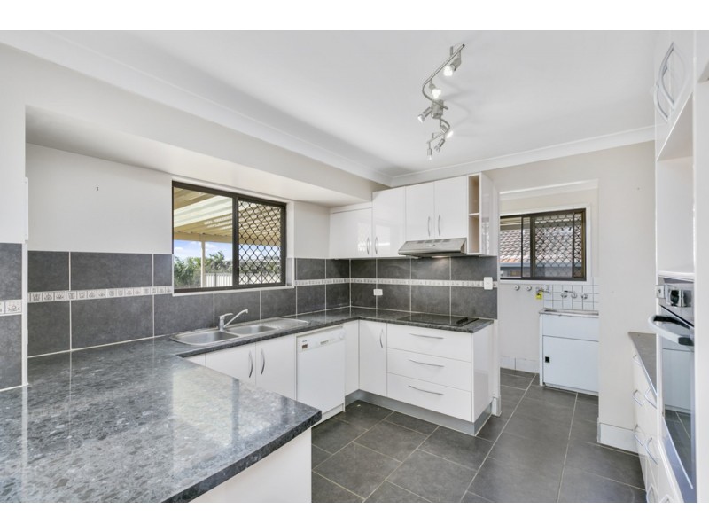79 Pappas Way, Carrara QLD 4211