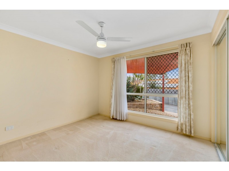 2/28 Aberdeen Court, Highland Park QLD 4211