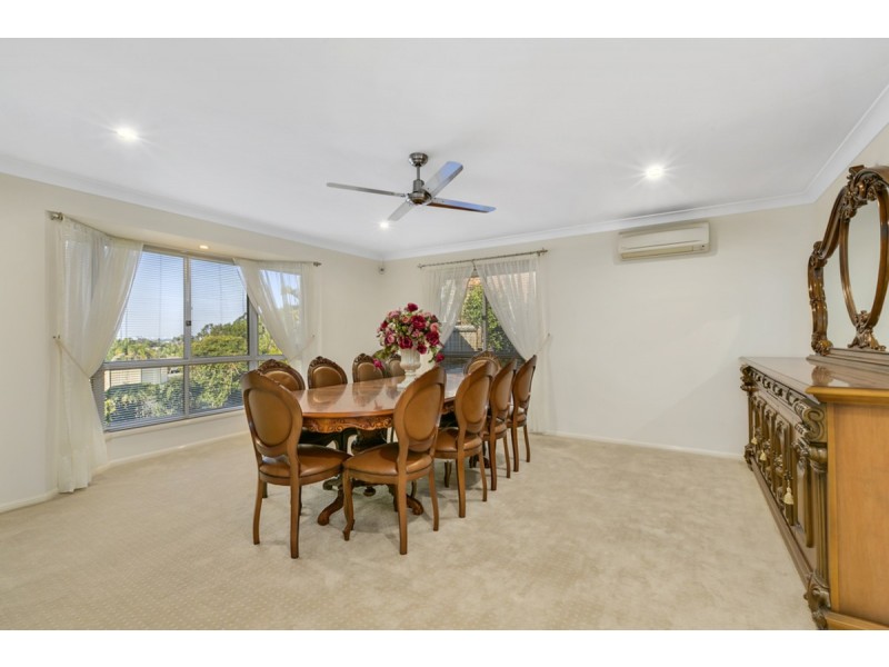 5 Tristania Way, Highland Park QLD 4211