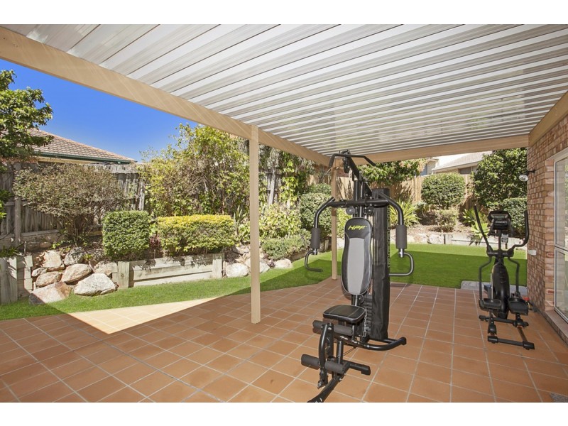 5 Tristania Way, Highland Park QLD 4211