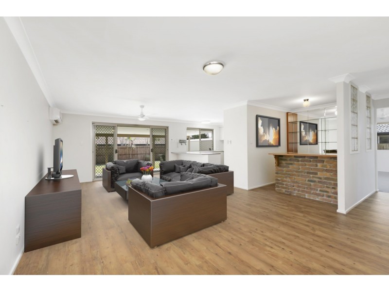 41 Marble Drive, Carrara QLD 4211