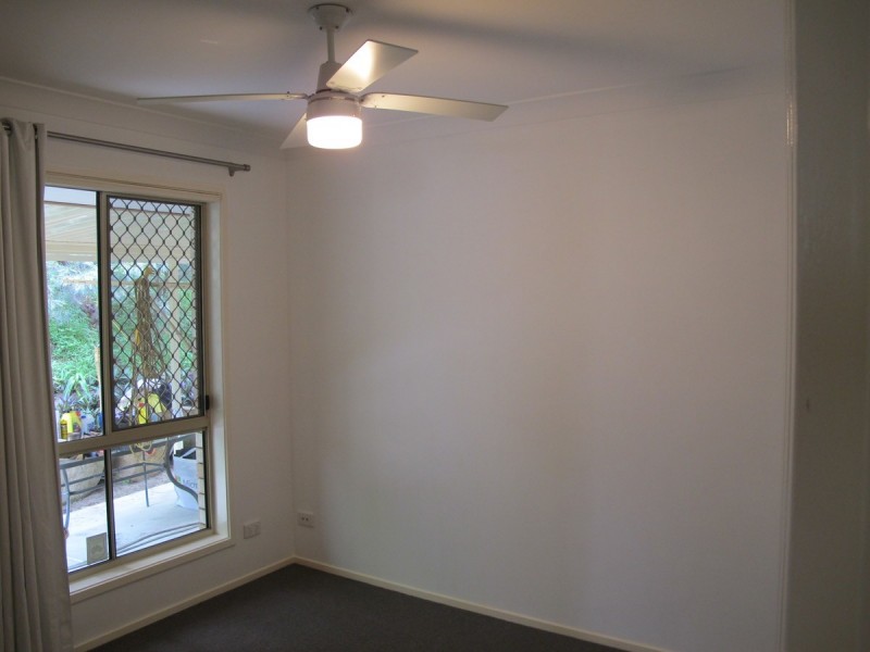 2/82 Paddington Drive, Carrara QLD 4211