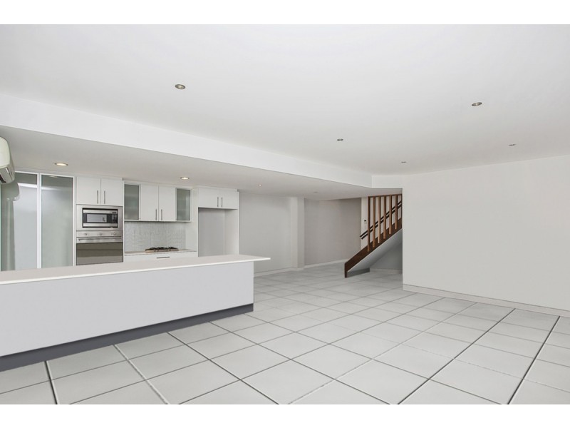 23/1 Boulton Drive, Nerang QLD 4211