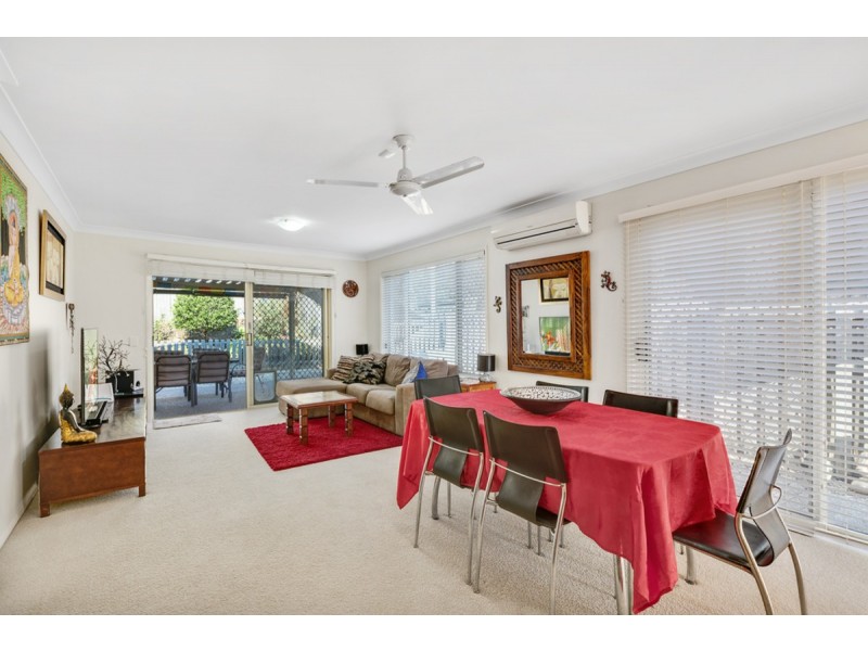 2/18 Rimu Place, Nerang QLD 4211