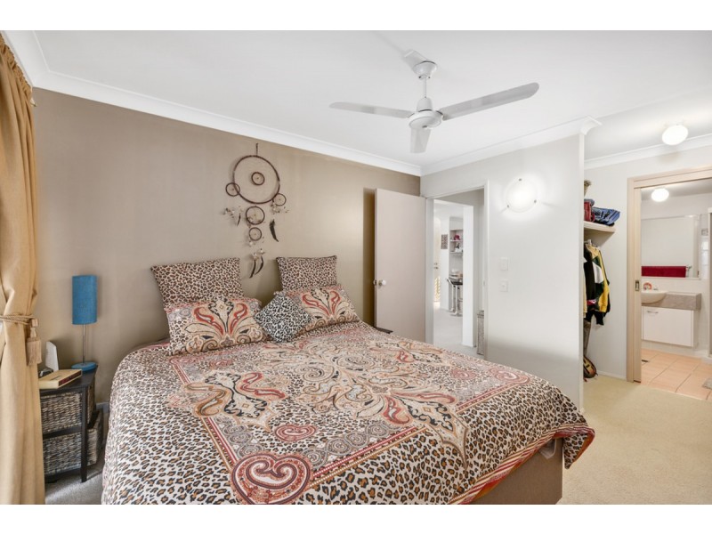 2/18 Rimu Place, Nerang QLD 4211