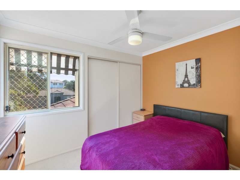 2/18 Rimu Place, Nerang QLD 4211