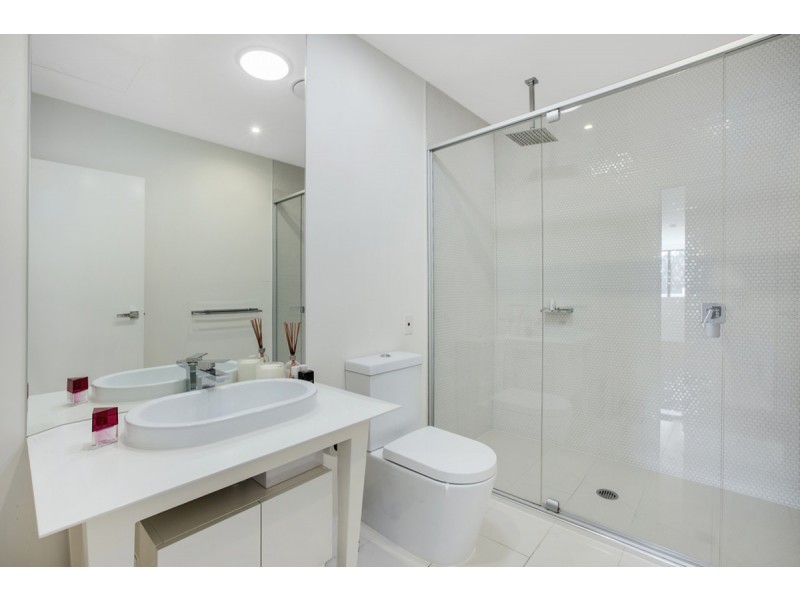 2669 The Address, Hope Island QLD 4212