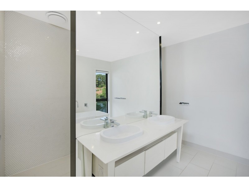 2669 The Address, Hope Island QLD 4212