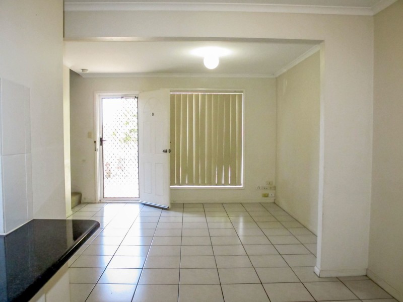 9/8 Gooding Drive, Merrimac QLD 4226