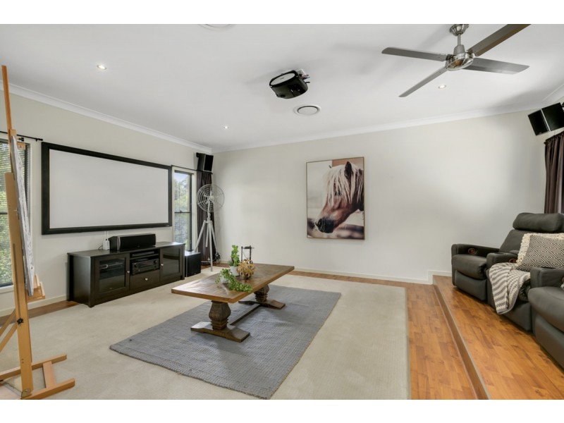 4 Kerrigan Court, Mudgeeraba QLD 4213