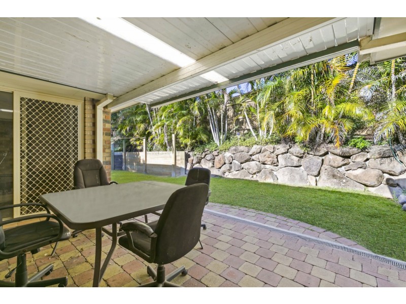 8 Essex Court, Nerang QLD 4211