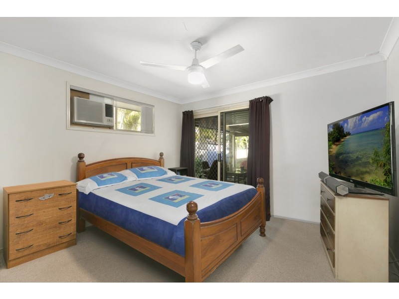 8 Essex Court, Nerang QLD 4211