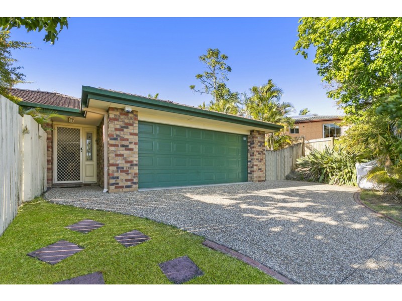 8 Essex Court, Nerang QLD 4211