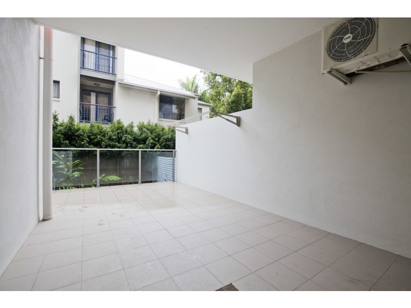 121/1 Bowden Court, Nerang QLD 4211