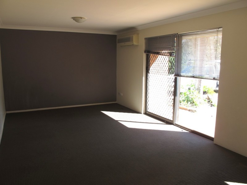 37 Plateau Crescent, Carrara QLD 4211