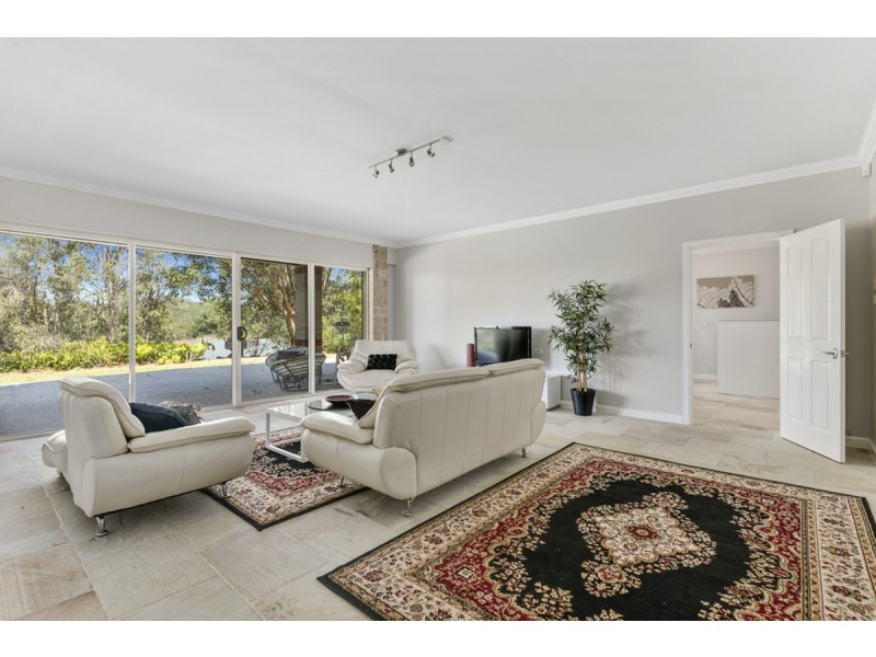 2 Parma Court, Mount Nathan QLD 4211