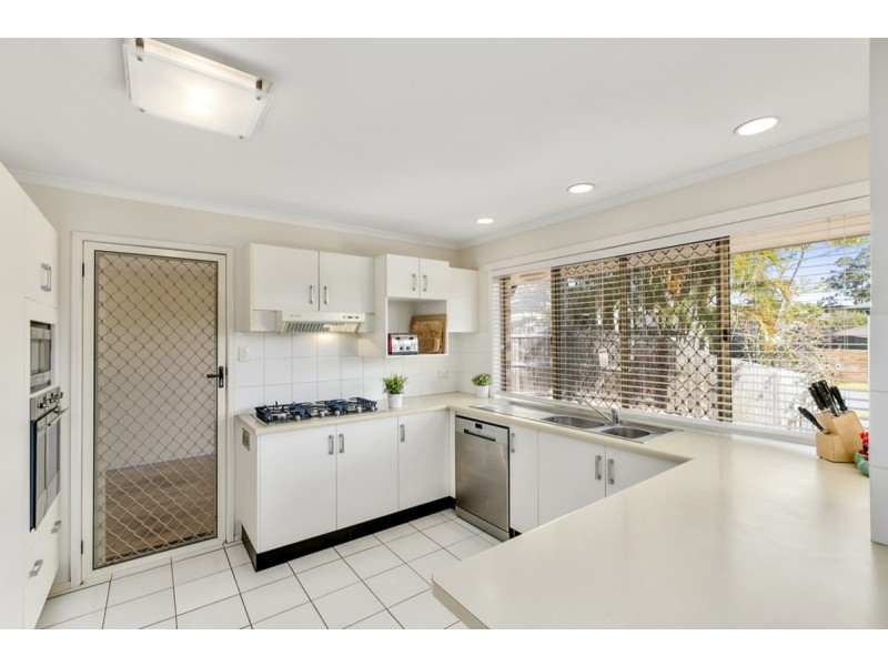 8 Millswyn Court, Carrara QLD 4211