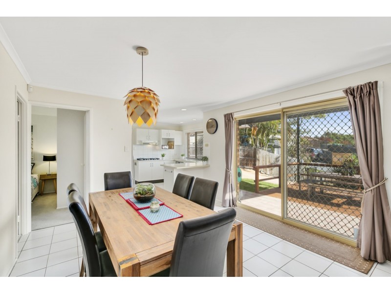 8 Millswyn Court, Carrara QLD 4211