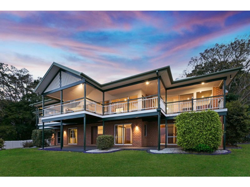 24 Pemberton Close, Mount Nathan QLD 4211