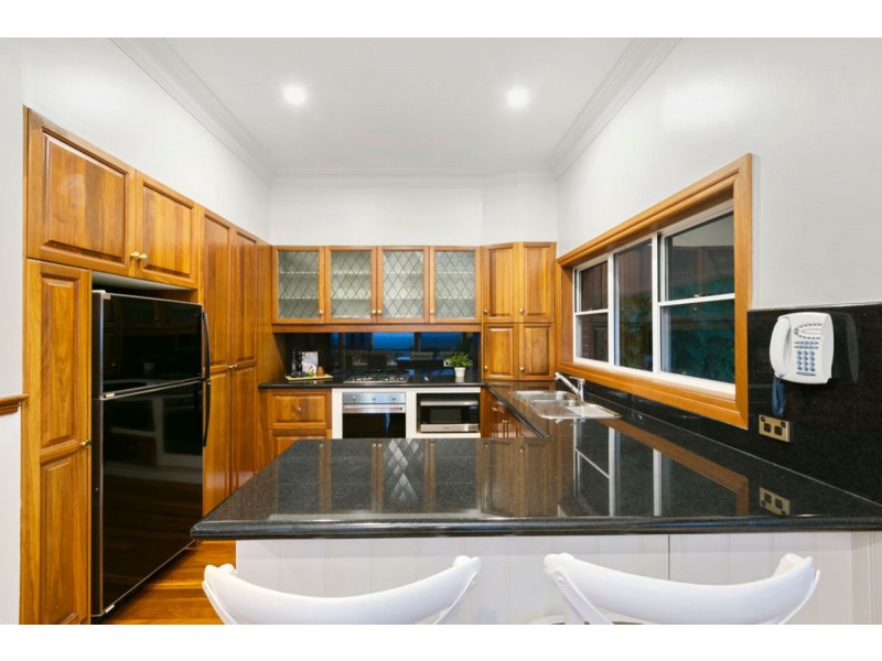 24 Pemberton Close, Mount Nathan QLD 4211