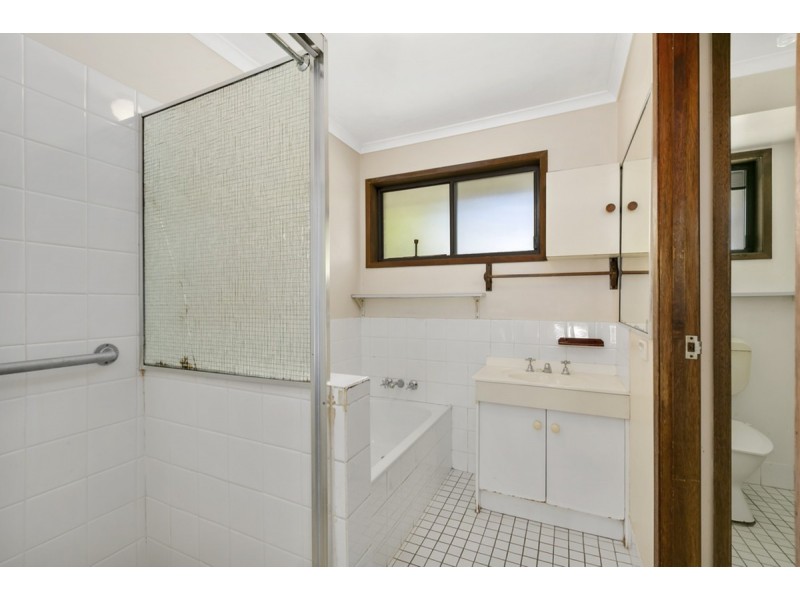 18 Branston Court, Nerang QLD 4211