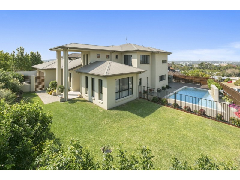 71 Kincaid Drive, Highland Park QLD 4211