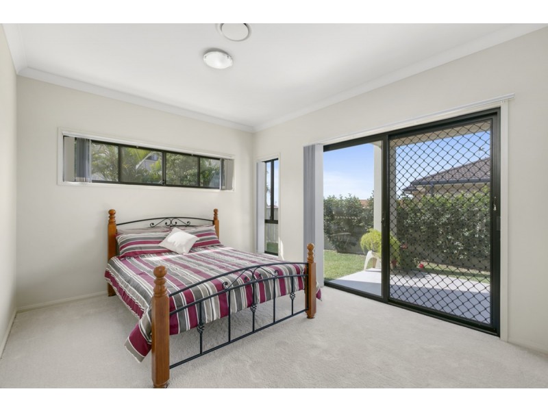 71 Kincaid Drive, Highland Park QLD 4211