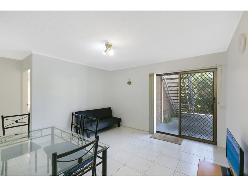 2/59 Queen Street, Southport QLD 4215