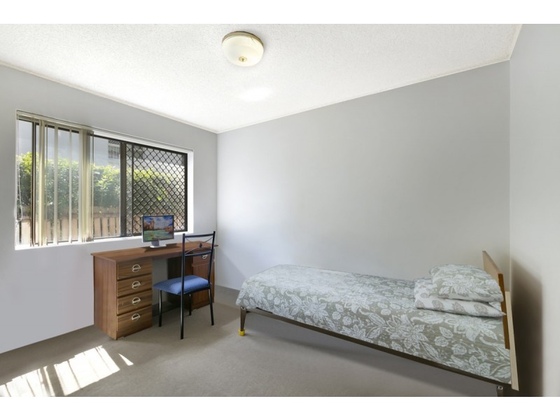 2/59 Queen Street, Southport QLD 4215