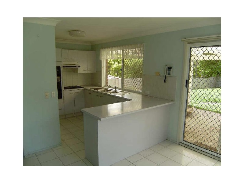 Highland Park QLD 4211