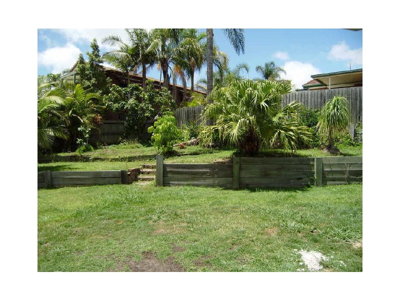 Highland Park QLD 4211