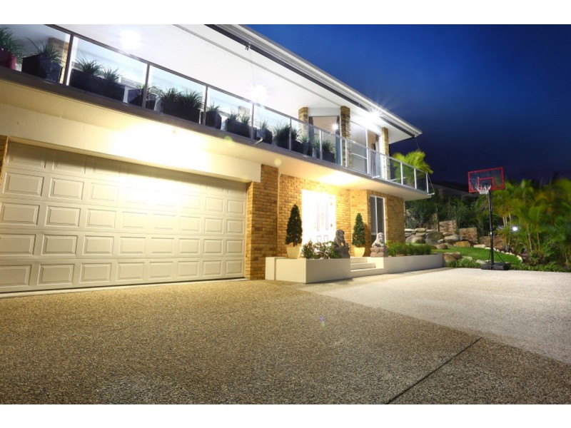 14 Parklane Place, Highland Park QLD 4211