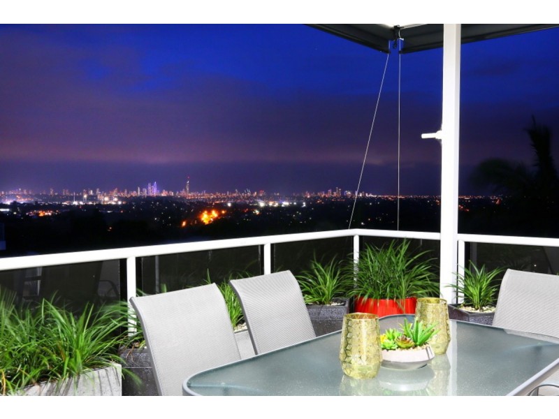 14 Parklane Place, Highland Park QLD 4211