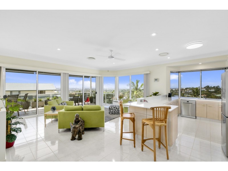 14 Parklane Place, Highland Park QLD 4211